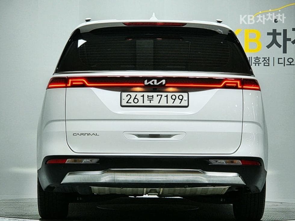 Киа Канивал 4-то поколениеD2.2 9-местен Noblesse - 4