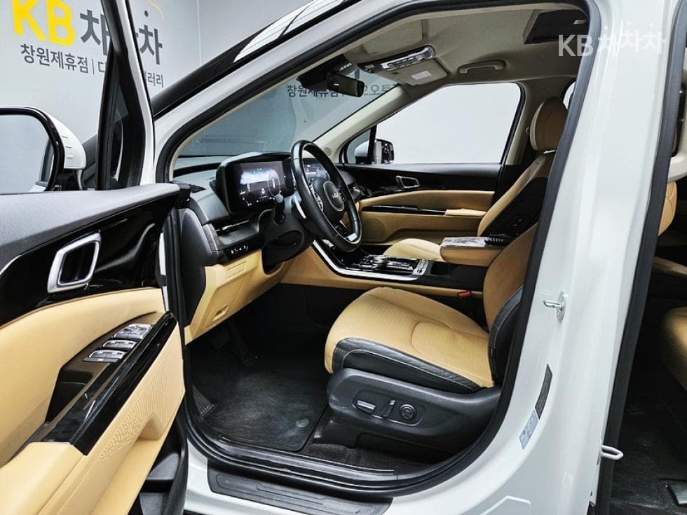 Киа Канивал 4-то поколениеD2.2 9-местен Noblesse - 15