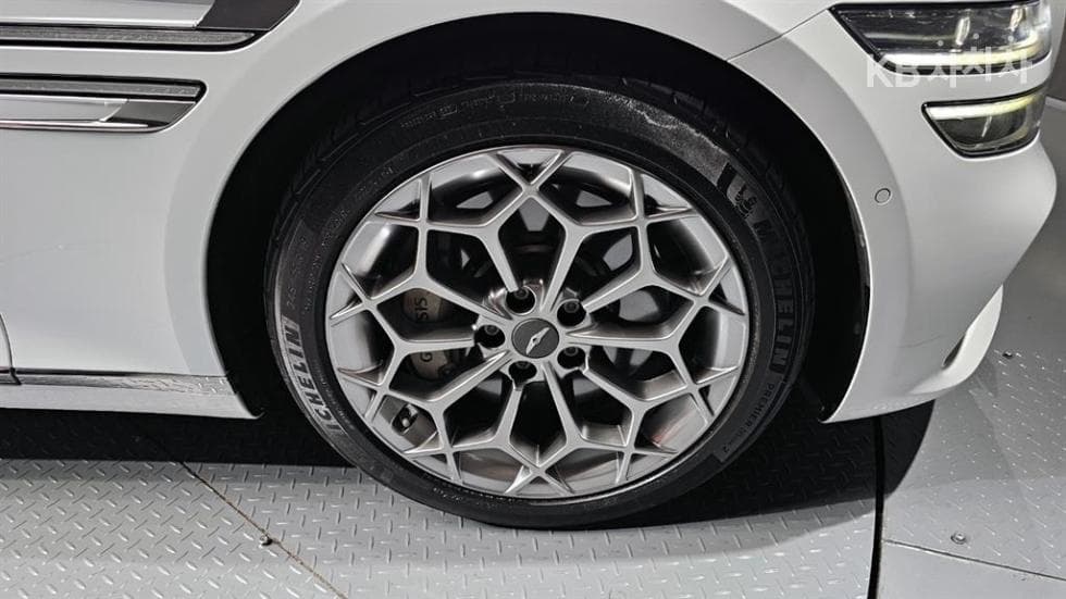 Дженезис G80(RG3)2.5 Турбо Бензин Директ Инжекция AWD - 5