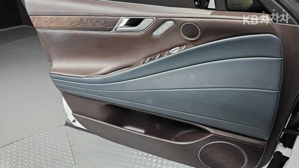 Дженезис G80(RG3)2.5 Турбо Бензин Директ Инжекция AWD - 14