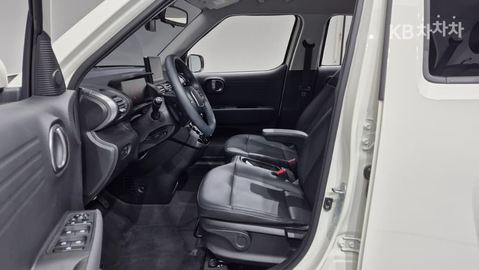 Хюндай Каспър1.0 Бензин 디 에센셜 Базов - 7