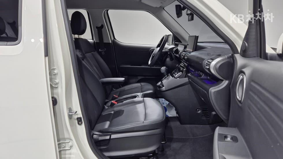 Хюндай Каспър1.0 Бензин 디 에센셜 Базов - 10