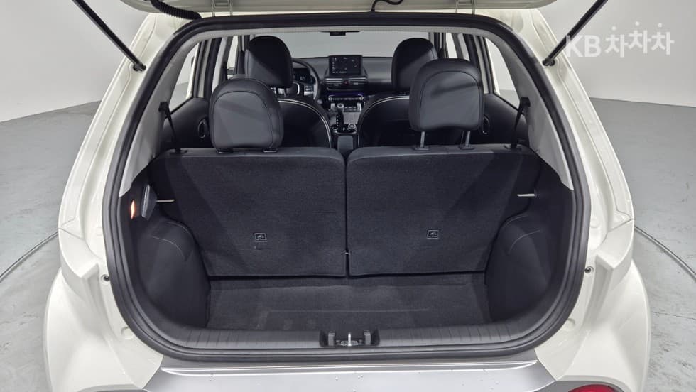 Хюндай Каспър1.0 Бензин 디 에센셜 Базов - 21