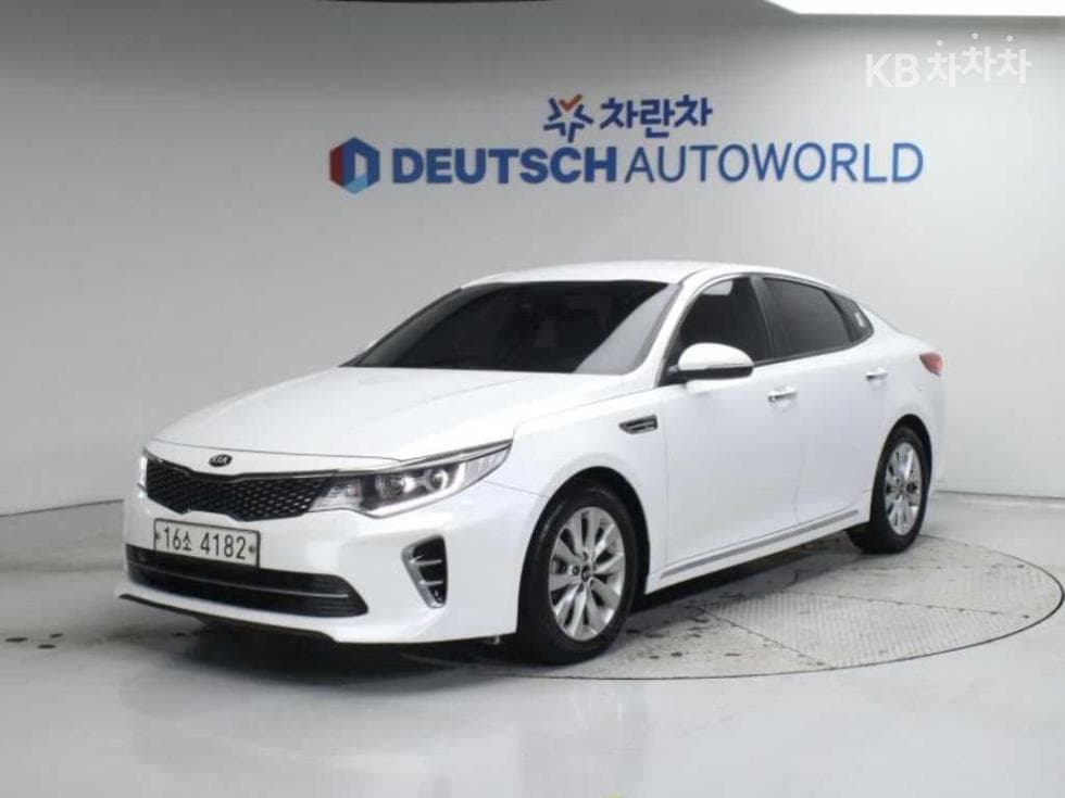 Kia K5 Second generation 2.0 Gasoline SX Prestige - Image 1