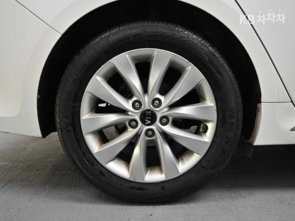 Kia K5 Second generation2.0 Gasoline SX Prestige - 5