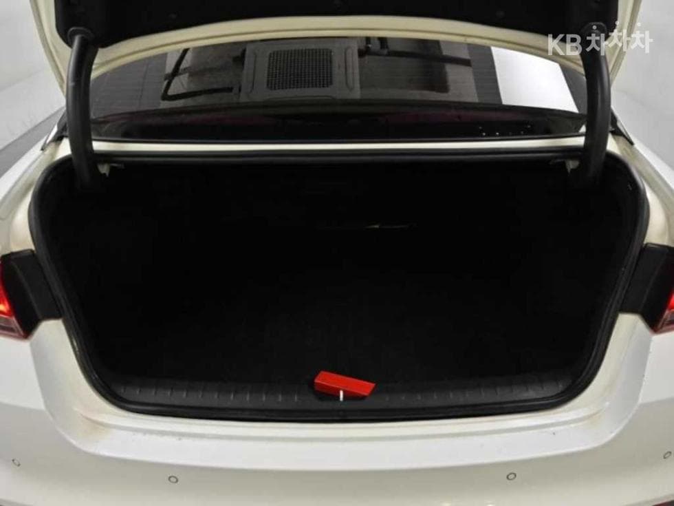 Kia K5 Second generation2.0 Gasoline SX Prestige - 20