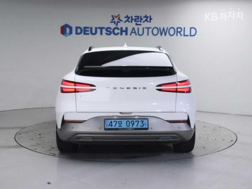 Genesis GV60Standard 2WD Standard - 4