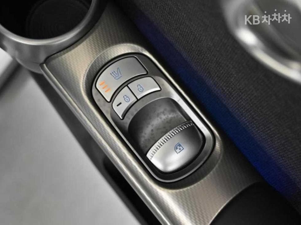 Genesis GV60Standard 2WD Standard - 16