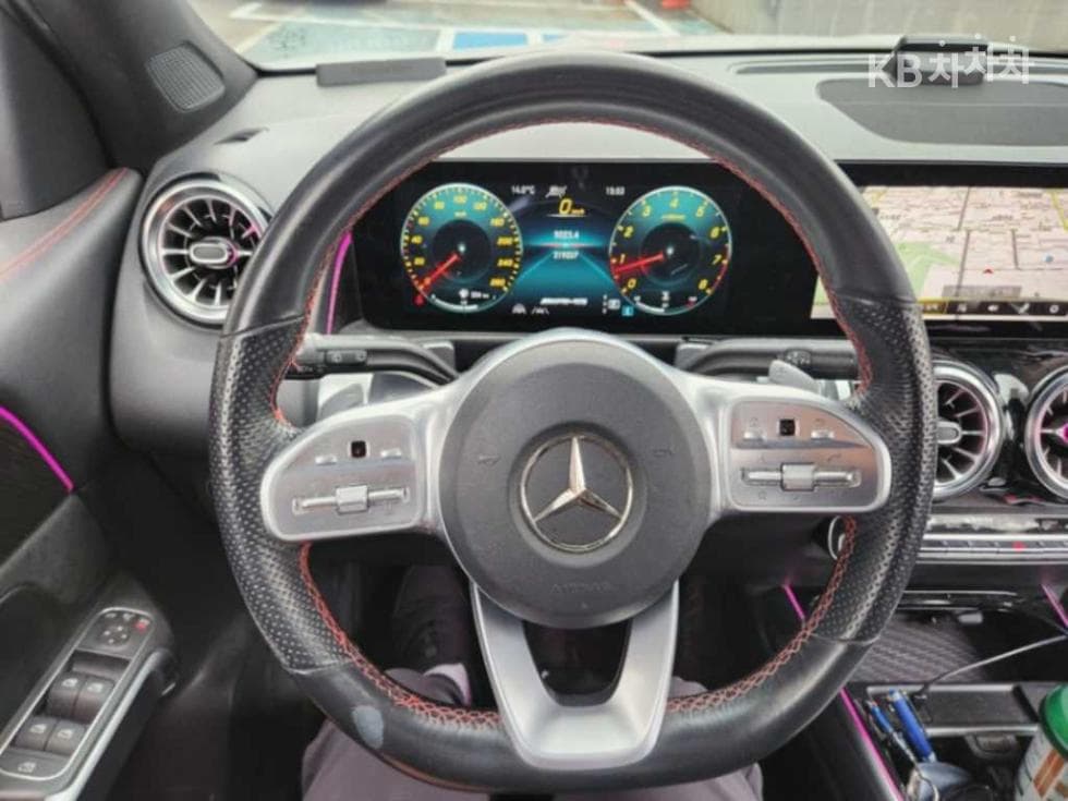 Mercedes-Benz GLB(X247)M-AMG GLB 35 4Matic - 7