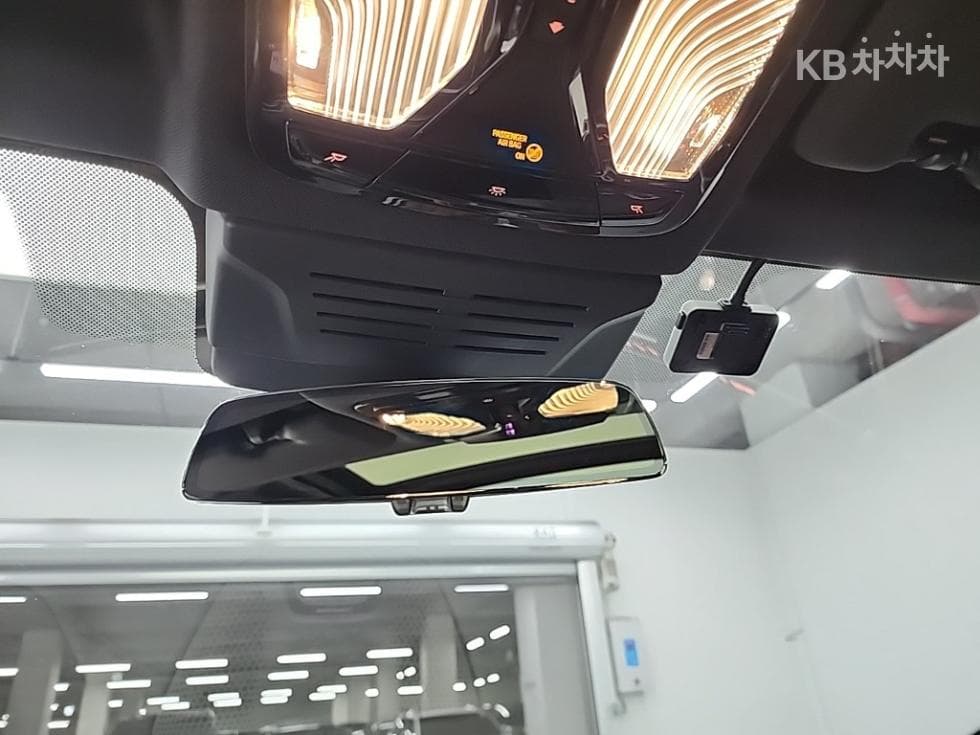 BMW X6(G06)M60i xDrive Standard - 17