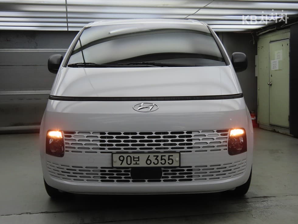 Хюндай Staria Cargo2.2 Cargo 3 Смарт - 2