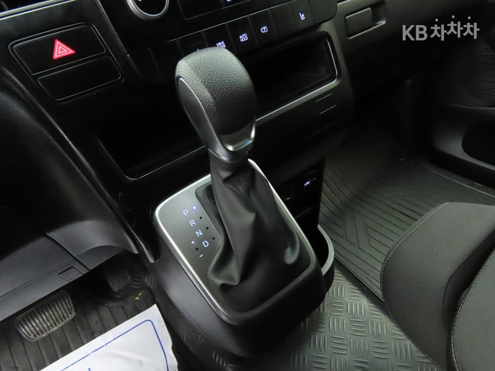 Хюндай Staria Cargo2.2 Cargo 3 Смарт - 10