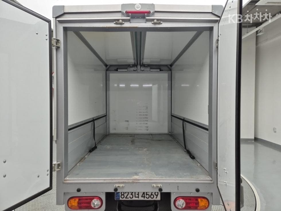 Хюндай Porter 2LPG Ръчна식Wing Body Удължено междуосие Super Cab Стил - 16