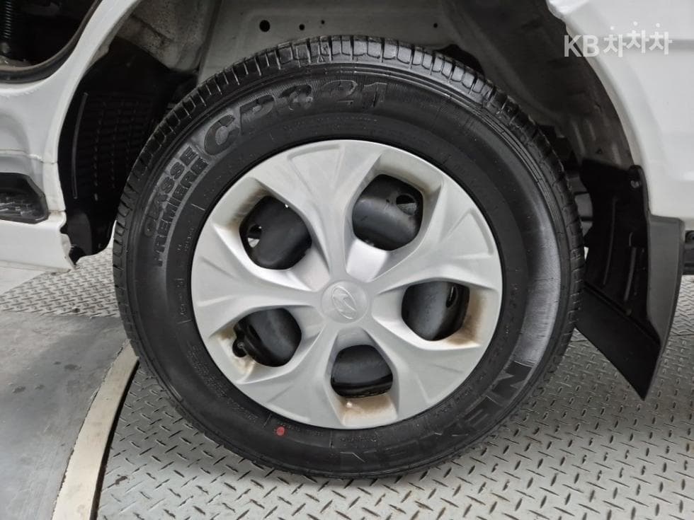 Хюндай Porter 2LPG Ръчна식Wing Body Удължено междуосие Super Cab Стил - 17