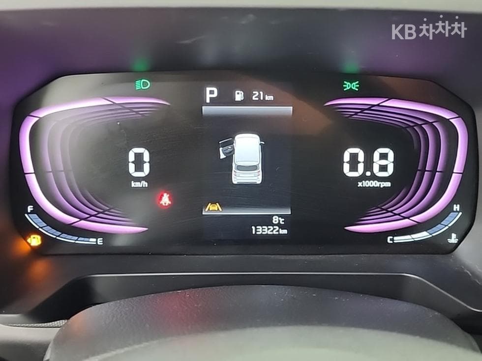 Kia The New (facelift) Kia Ray (van)1.0 Gasoline Signature - 6