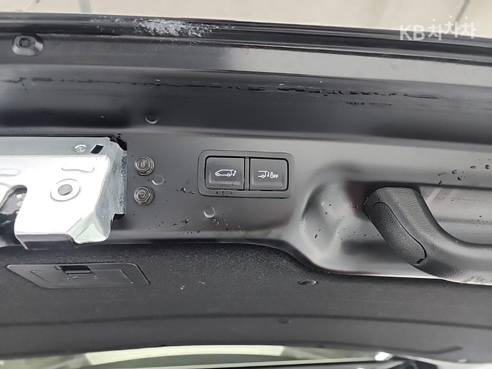 Hyundai Staria Cargo2.2 Cargo 3 Modern - 17