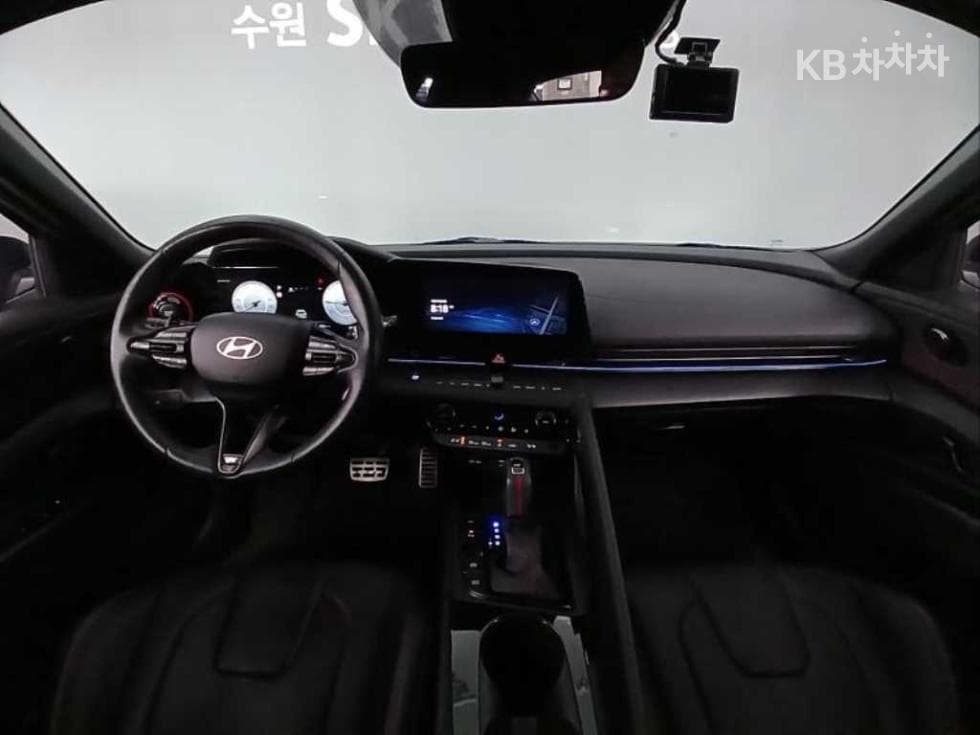 Hyundai The New (facelift) Avante (Elantra) N Line (CN7)1.6 Gasoline Inspiration - 6