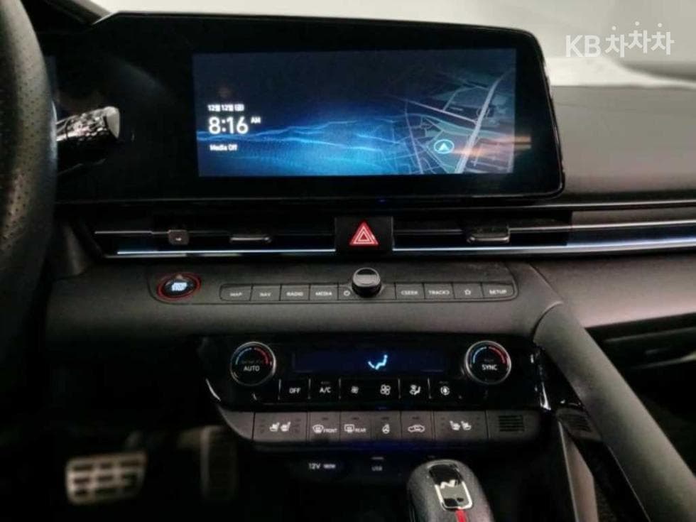 Hyundai The New (facelift) Avante (Elantra) N Line (CN7)1.6 Gasoline Inspiration - 13