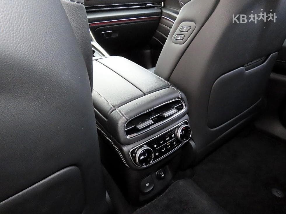 Дженезис GV802.5 Турбо Бензин AWD - 15