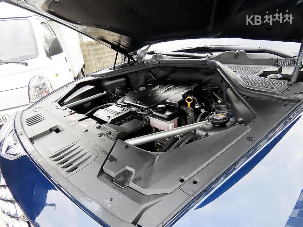 Дженезис GV802.5 Турбо Бензин AWD - 19