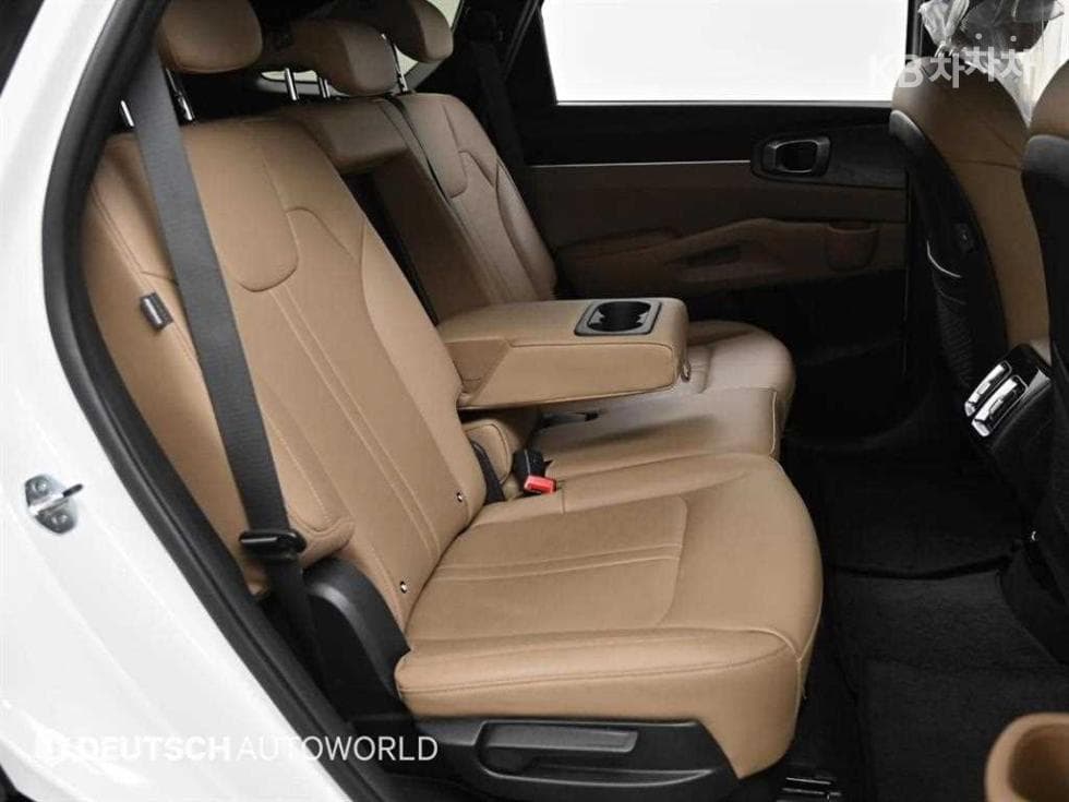 Kia The New (facelift) Sorento Hybrid MQ41.6T HEV 2WD Prestige - 12