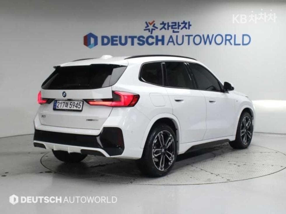 BMW X1(U11)xDrive20i M Sport - 2