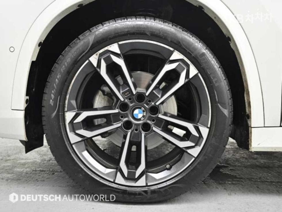 BMW X1(U11)xDrive20i M Sport - 5