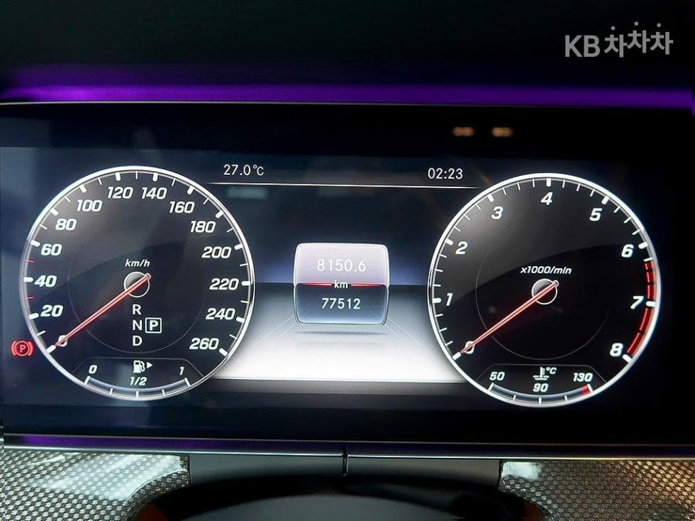 Mercedes-Benz E-Клас (W213)E450 4MATIC Carbriolet Стандартен - 10