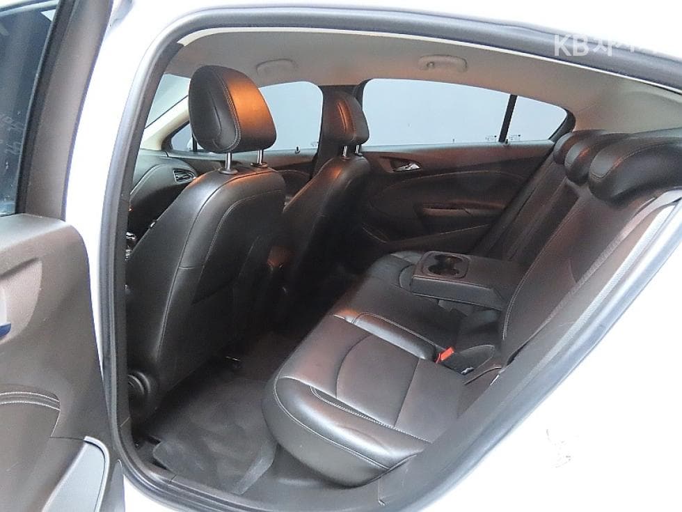 GM Korea All New Cruze1.4 Turbo LT Deluxe - 11