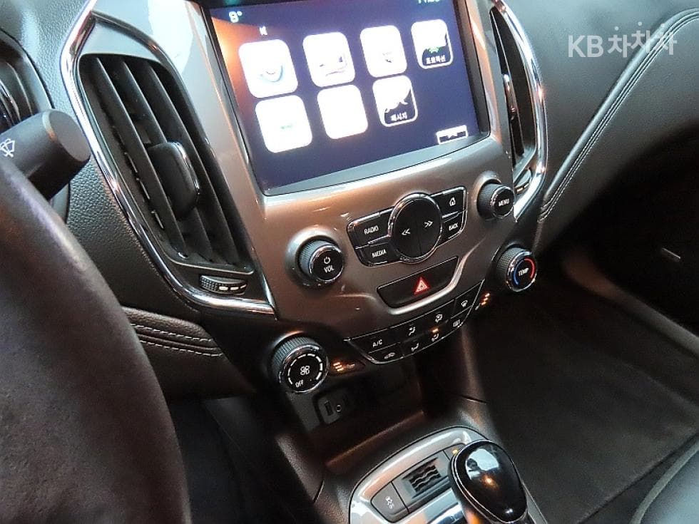 GM Korea All New Cruze1.4 Turbo LT Deluxe - 17