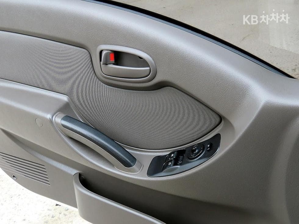 Хюндай Porter 2Удължено междуосие Super Cab Wing Body Ръчна식 Смарт - 12