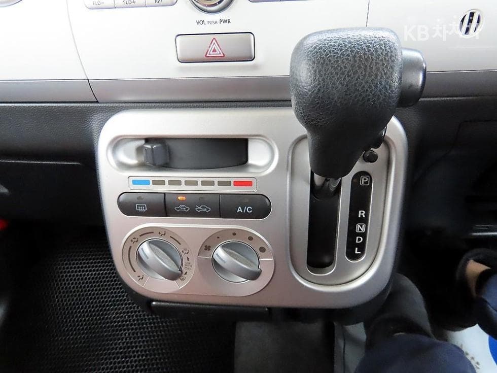 Сузуки 알토라팡G - 10