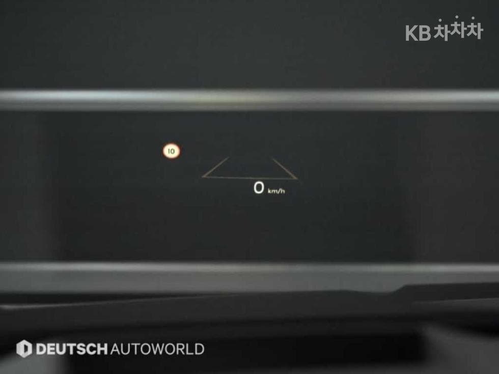 Киа The New (фейслифт) Канивал 4-то поколениеD2.2 9-местен Signature - 18