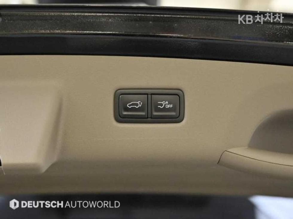 Киа The New (фейслифт) Канивал 4-то поколениеD2.2 9-местен Signature - 20