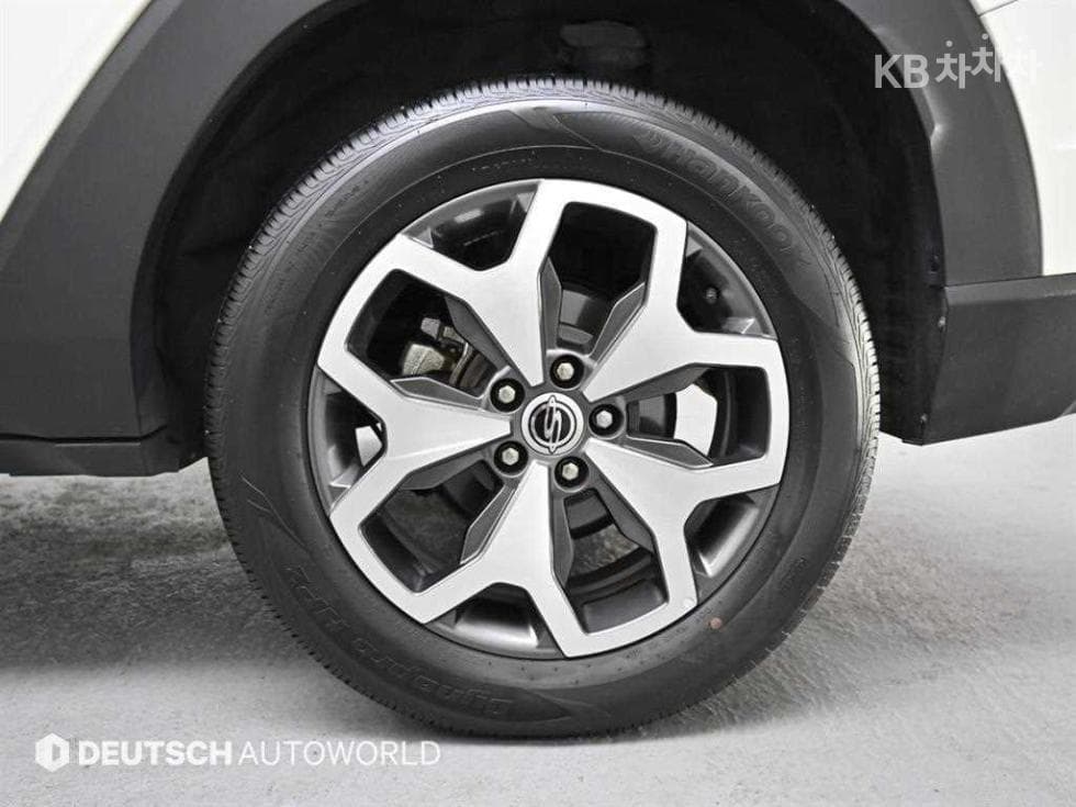 КейДжи Мобилити 토레스(J100)1.5 GDI Турбо T7 - 5