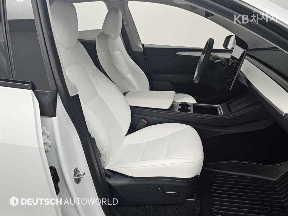 테슬라 Model YLong Range - 10
