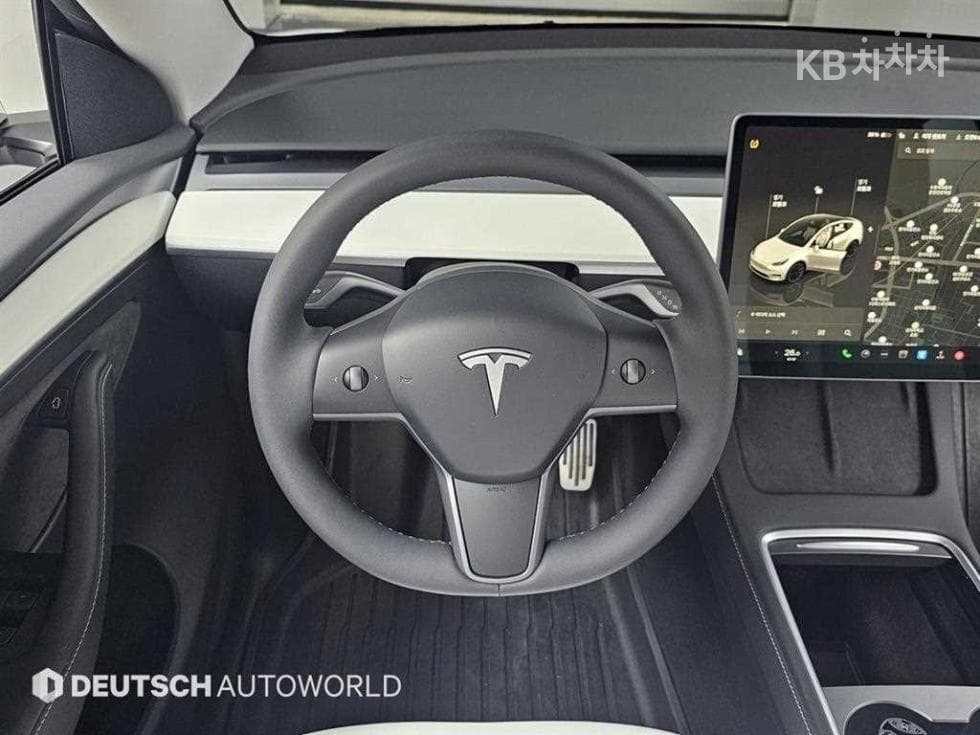 테슬라 Model YLong Range - 13