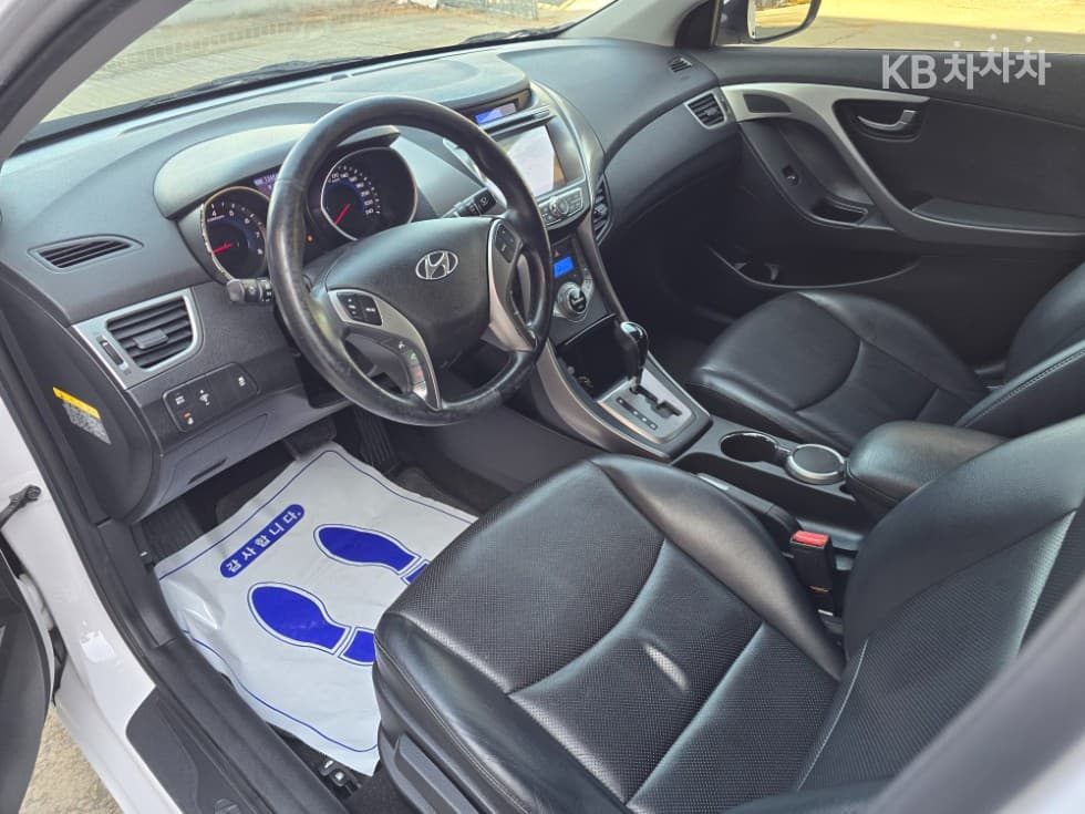 Хюндай Avante (Elantra)MDM16 GDI 에비Нов - 15