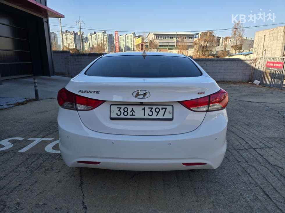 Хюндай Avante (Elantra)MDM16 GDI 에비Нов - 4