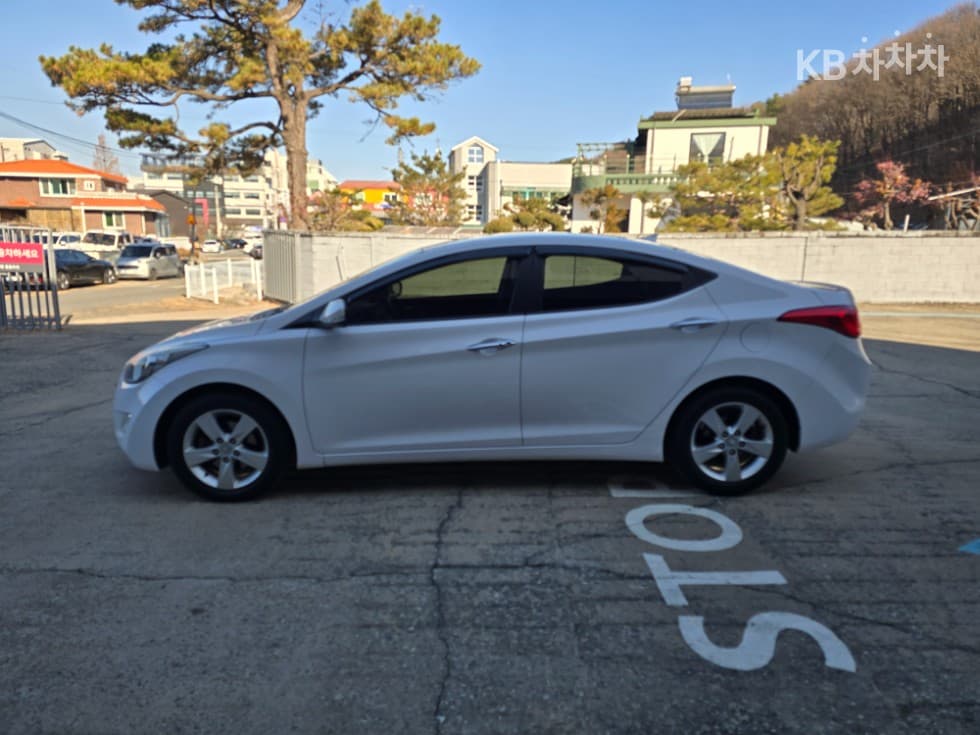 Хюндай Avante (Elantra)MDM16 GDI 에비Нов - 3