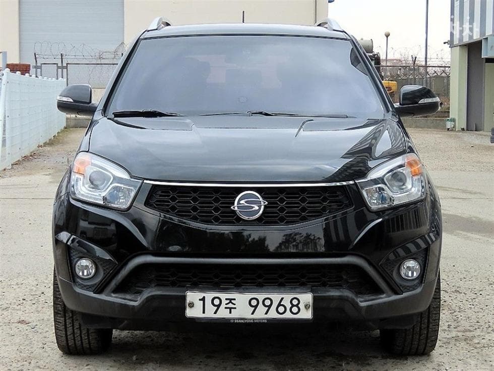 КейДжи Мобилити Нов코란도 C 2.0 CVS 2WD Висок клас - Image 1