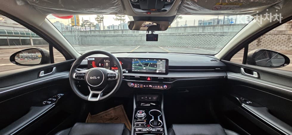 Киа The New (фейслифт) K5 Хибрид 3-토 поколение2.0 HEV Престиж - 13