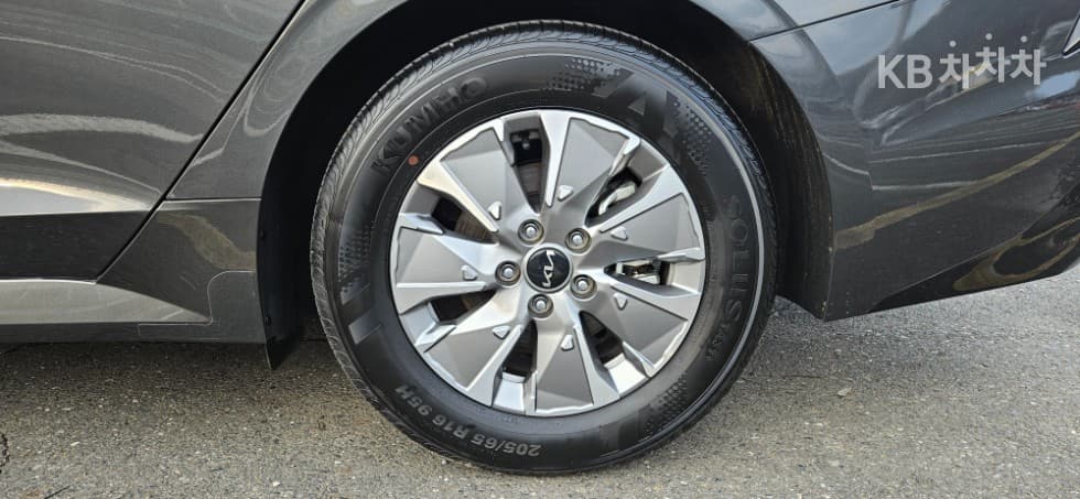 Киа The New (фейслифт) K5 Хибрид 3-토 поколение2.0 HEV Престиж - 24