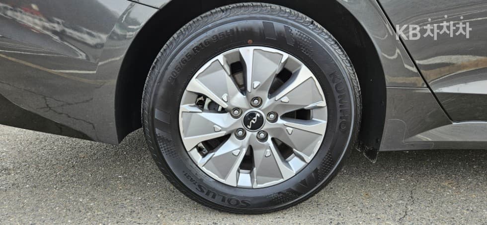 Киа The New (фейслифт) K5 Хибрид 3-토 поколение2.0 HEV Престиж - 25