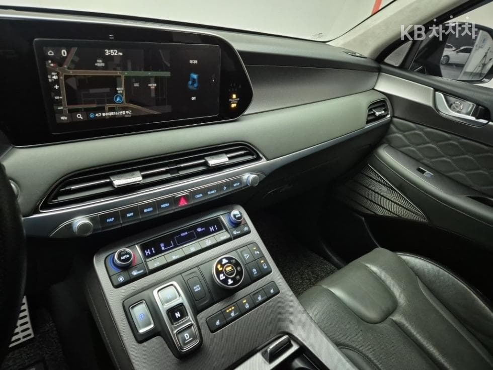 Hyundai Palisade2.2 Diesel 7-seater (Limousine) AWD Calligraphy - 10