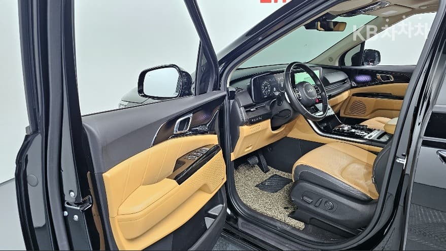 Киа Канивал 4-то поколениеD2.2 9-местен Signature - 10