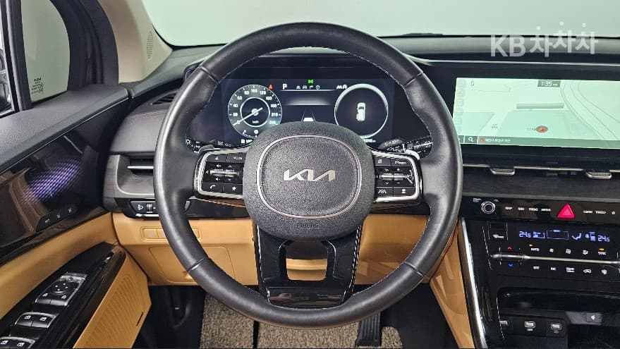 Киа Канивал 4-то поколениеD2.2 9-местен Signature - 16