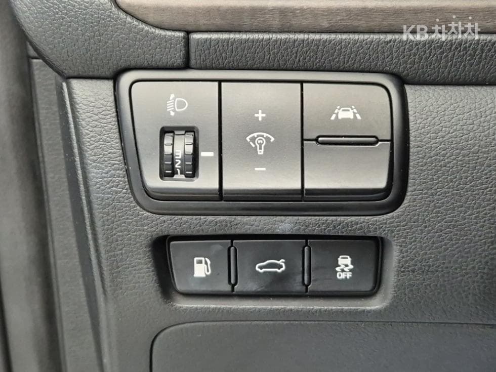 Kia K7 Premiere2.2 Diesel Prestige - 17