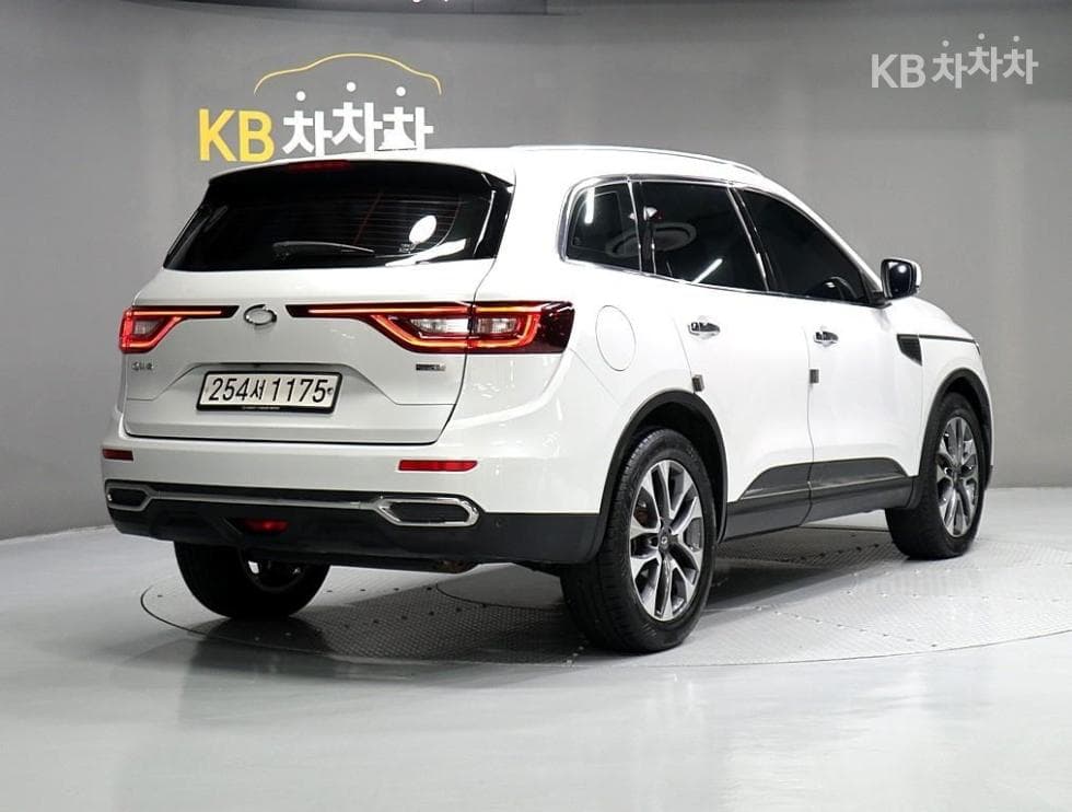 Рено Корея QM62.0 2WD RE Signature - 3