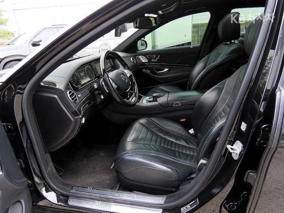 Mercedes-Benz New S-ClassS500L W222 - 5